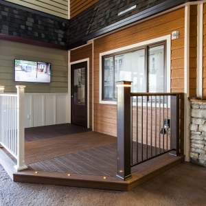 Roofing, siding, decking & window showroom - Shingle Springs, CA