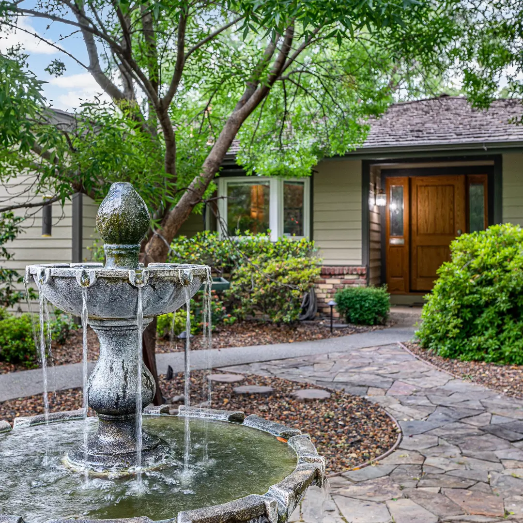 Cortyard of Rancho Cordova Property