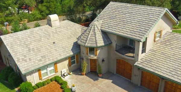 Residential home with slate roof in Sacramento